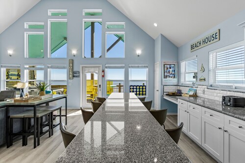 Beachfront | Hot Tub, Game Room, & Lift