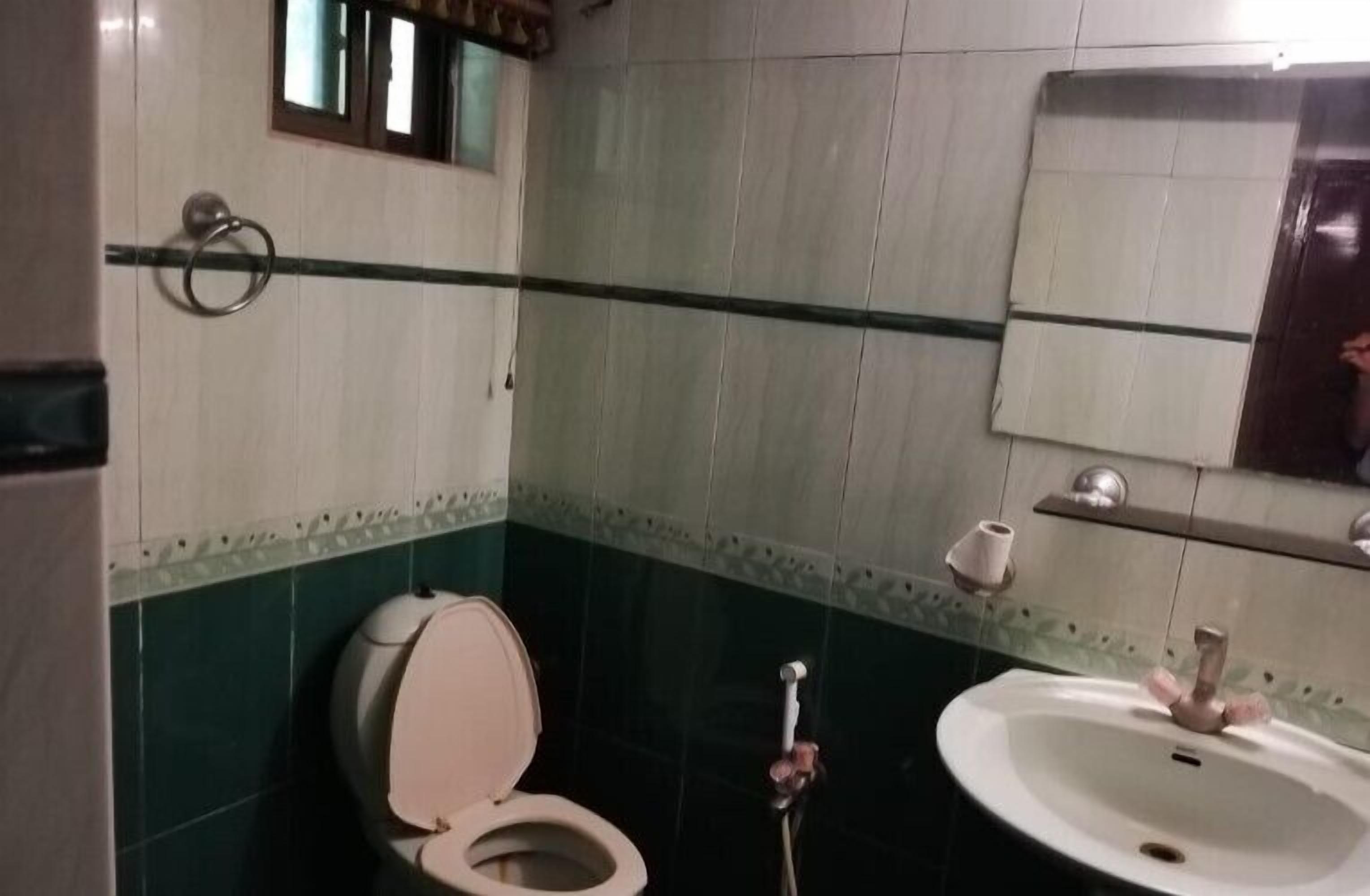 Einzelzimmer | Badezimmer | Seife, Shampoo