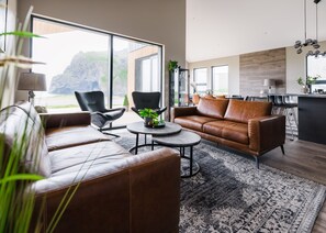 Living area - Luxury Ocean Villas (Vestmannaeyjar)