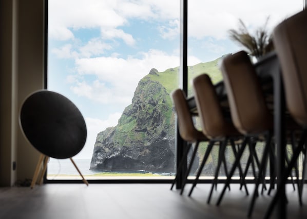 View from room - Luxury Ocean Villas (Vestmannaeyjar)