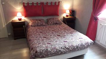 1 bedroom, WiFi, bed sheets