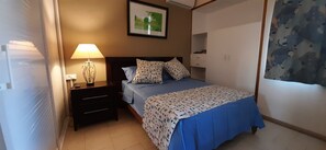 3 chambres, fer et planche à repasser, accès au Wi-Fi (inclus)