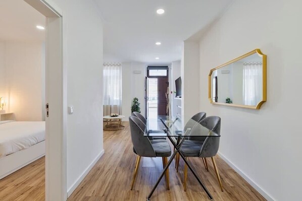 1 bedroom, desk, iron/ironing board, travel cot