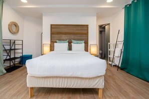 1 bedroom, iron/ironing board, travel cot, WiFi