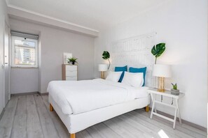 3 soverom, strykejern/-brett, reiseseng for barn og wi-fi