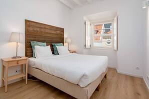 2 chambres, fer et planche à repasser, lit de bébé portatif, Wi-Fi