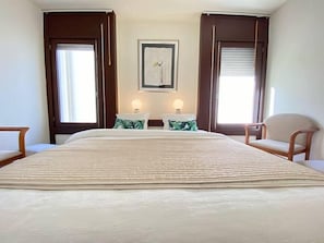 2 quartos, ferros/tábuas de passar roupa, berço de viagem, Wi-Fi