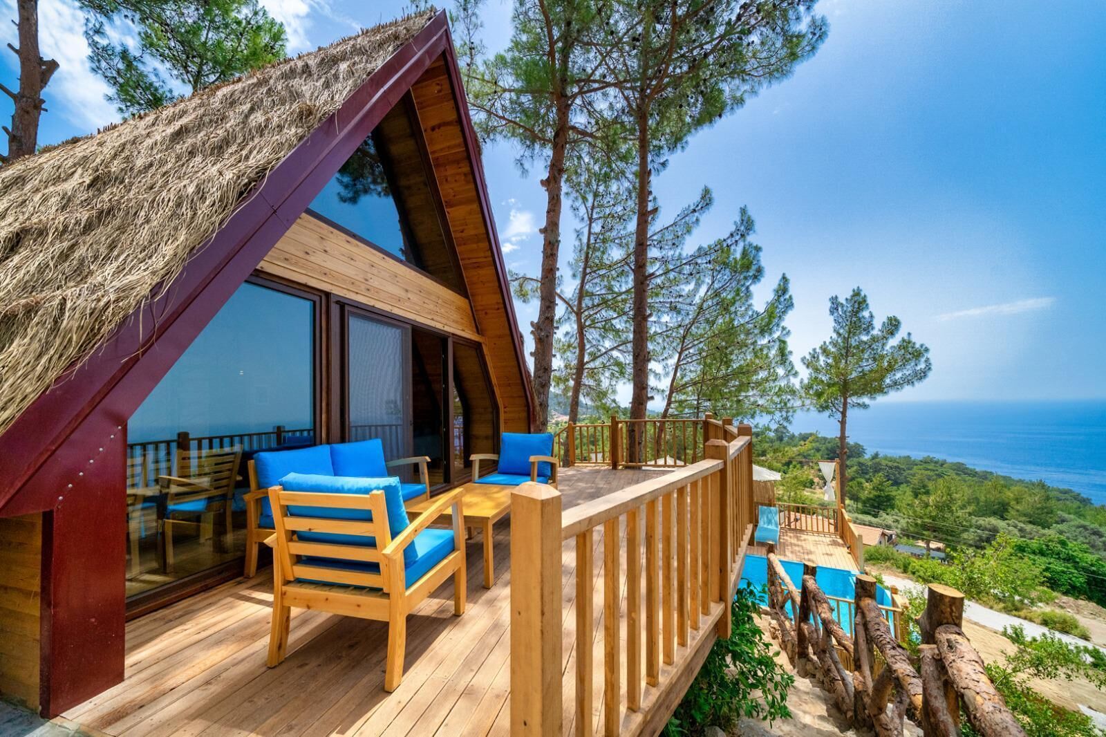 Deluxe Bungalow | Premium bedding, minibar, in-room safe, desk