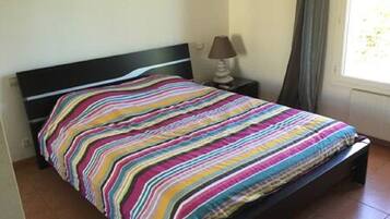 4 chambres, fer et planche Ă repasser, Wi-Fi gratuit, draps fournis