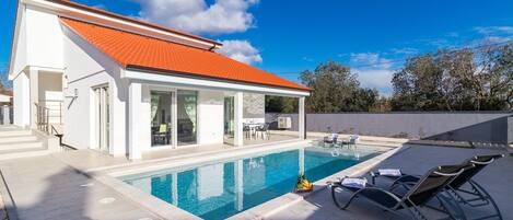 Villa | Pool | Outdoor pool