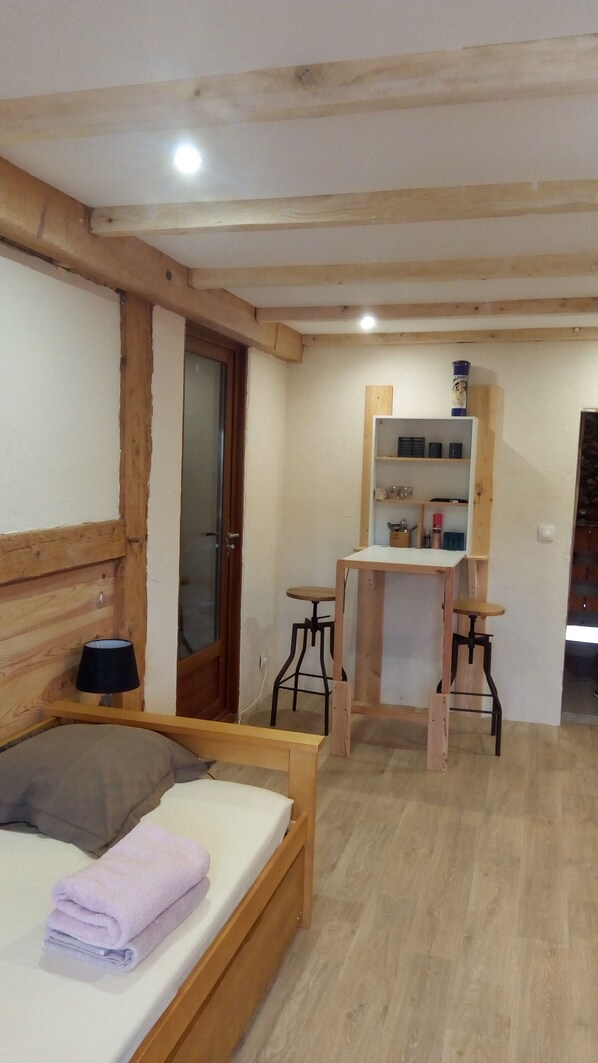 1 dormitorio, wifi gratis, ropa de cama