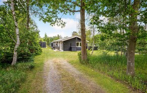 Exterior - Stunning home in Hadsund with WiFi (Hadsund)