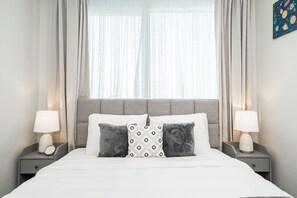 Comfort appartement | 3 slaapkamers, een strijkplank/strijkijzer, gratis wifi, beddengoed