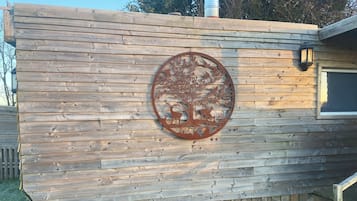 Cabin | Exterior detail