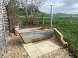 Cabin | Property grounds - Cosy Rural Lodge at Goldhill Glamping - Sleeps 4 (Shaftesbury)