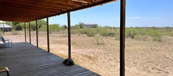 Artist Loft - Western Edge of Marfa