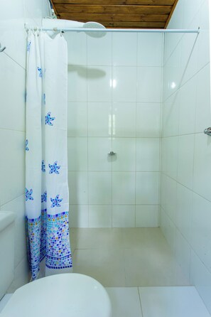 Bathroom - VOA Pousada Recanto dos Colibris (Paraty)