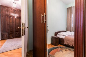 2 Schlafzimmer, Schreibtisch, kostenloses WLAN