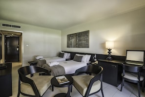 Superior Room | Free minibar, in-room safe, laptop workspace, blackout drapes - Labadi Beach Hotel (Accra)