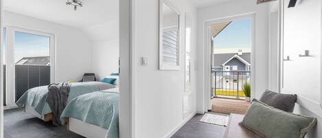 2 chambres, fer et planche à repasser, lit parapluie, Wi-Fi gratuit