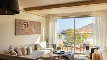 Villa, 4 Schlafzimmer (Ocean, with Garden and Pool) | Wohnbereich