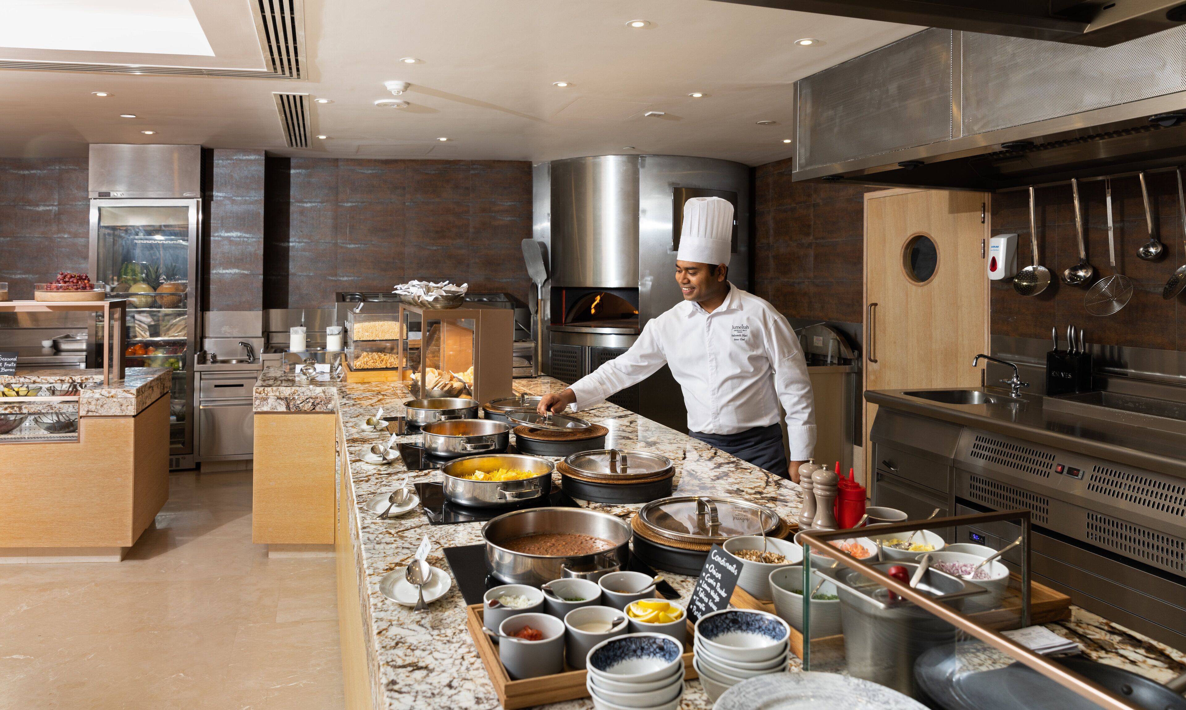 Daily full breakfast for a fee