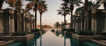 Jumeirah Muscat Bay