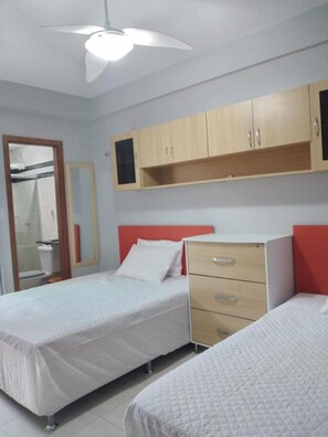 2 bedrooms, free WiFi, bed sheets, wheelchair access