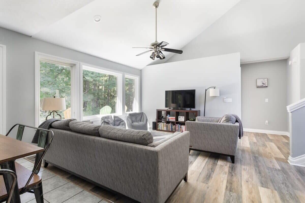 Télévision, espaces bureaux