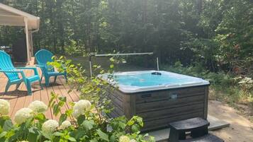 Utendørs boblebad