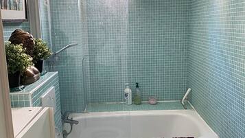 Handdoeken, zeep, toiletpapier