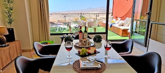 Holiday house CASA CALETA in Caleta de Fuste SEA VIEW fiber optic internet