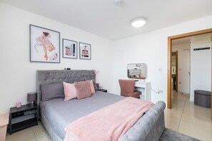 Room - Southbury Apartments (Enfield)