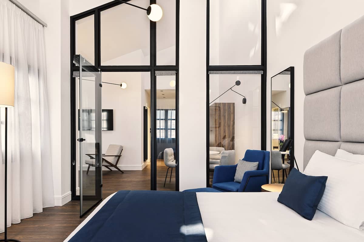 Vanoro Atrium Suite