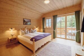 In-room safe, individually decorated, individually furnished - Narzissendorf Zloam (Grundlsee)