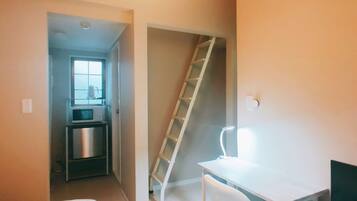 1 多间卧室、办公桌、免费 WiFi、床单