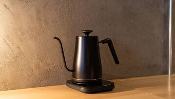 Kaffe og/eller kaffemaskine