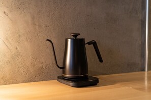 Kaffee und/oder Kaffeemaschine