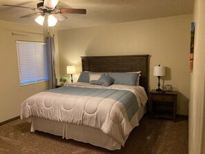 3 chambres, fer et planche à repasser, lit parapluie, Wi-Fi gratuit