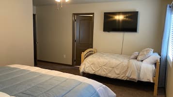 3 chambres, fer et planche Ă  repasser, lit parapluie, Wi-Fi gratuit