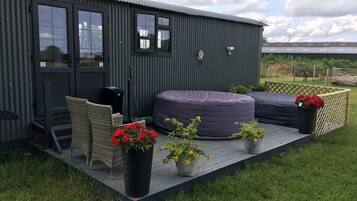 Cabin, 1 King Bed | Property grounds