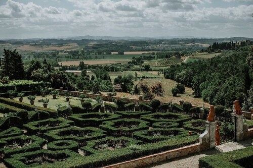 The hunter house is located in the grounds of the historic Villa Meleto estate.