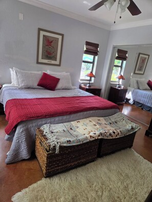 1 Schlafzimmer, Schreibtisch, Bügeleisen/Bügelbrett, kostenloses WLAN