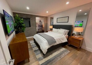 2 dormitorios, tabla de planchar con plancha, wifi gratis y ropa de cama