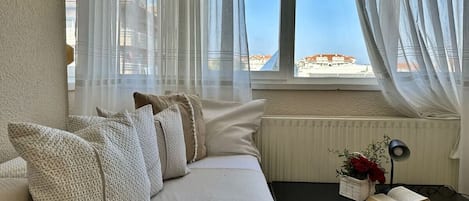 2 sovrum, strykjärn/strykbräda, wi-fi och sängkläder