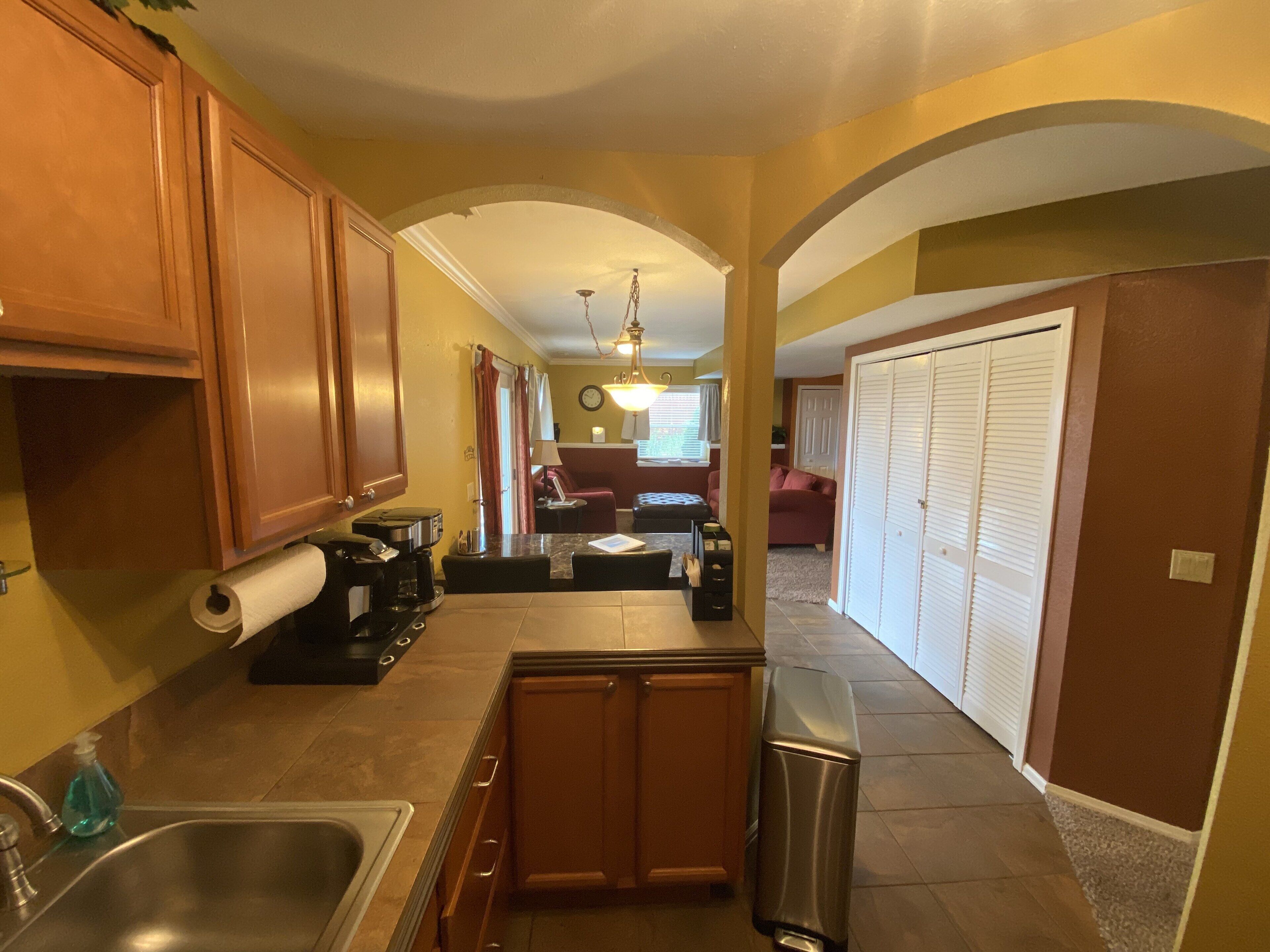 冰箱、微波炉、炉灶、洗碗机