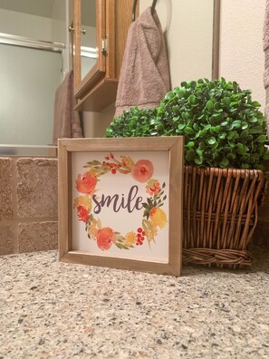 Lobby - East Idaho Garden Gateway with HOT TUB (Idaho Falls)