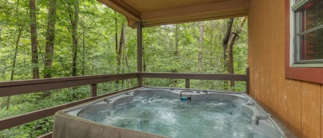 室外 SPA 浴池