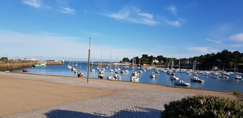 Appartement Dans Petite Résidence au Pied du Port de Saint Quay Portrieux