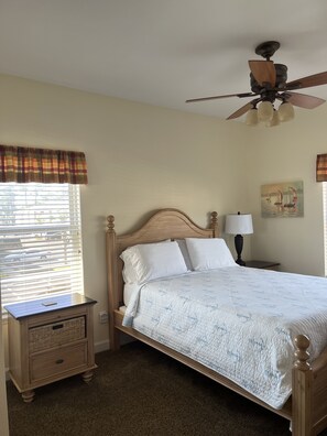 2 bedrooms, desk, iron/ironing board, free WiFi